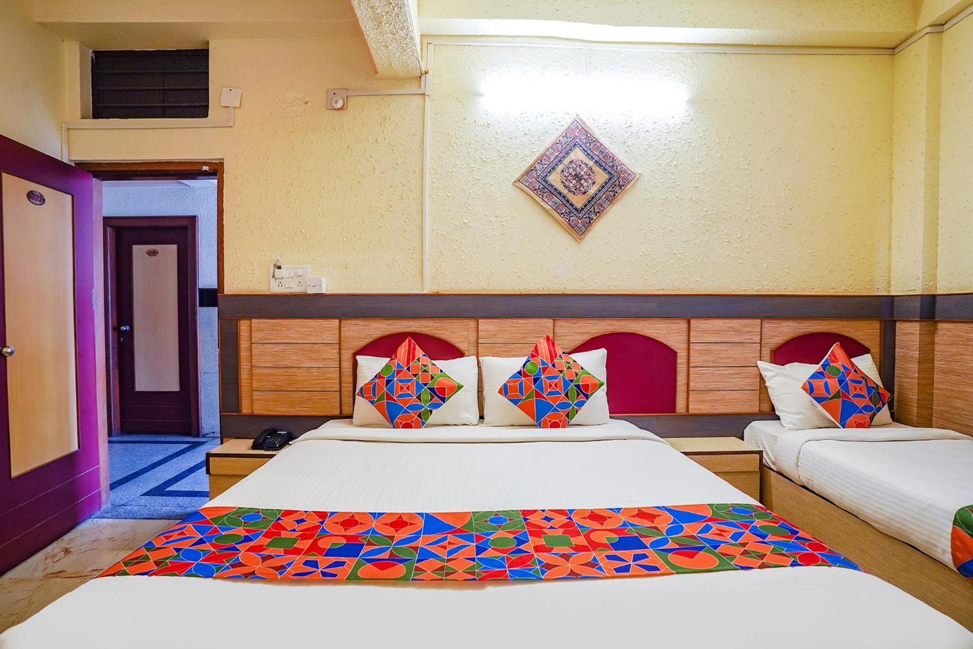 Hotel Lalbagh Gardenia Bangalore Exterior photo